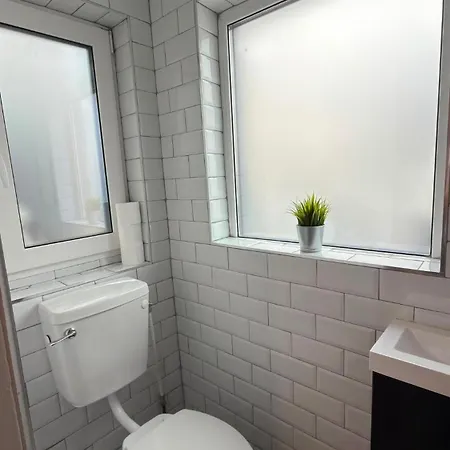Vakantiehuis 3-bed Boutique Townhouse In Centre Of Galway